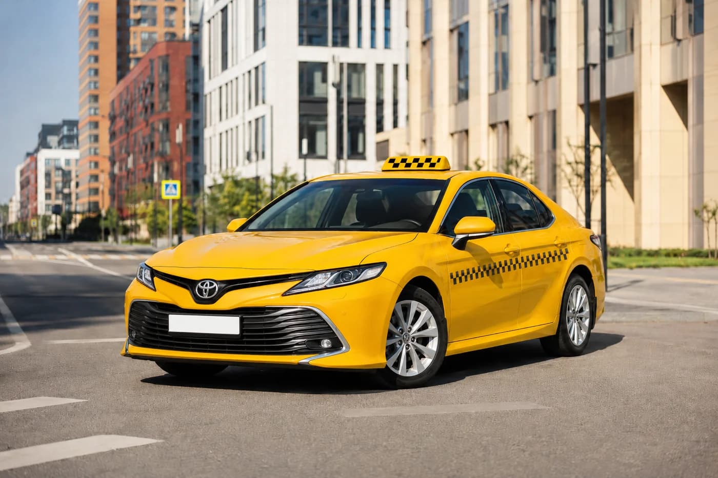 Toyota Camry класса Комфорт+ для работы в такси