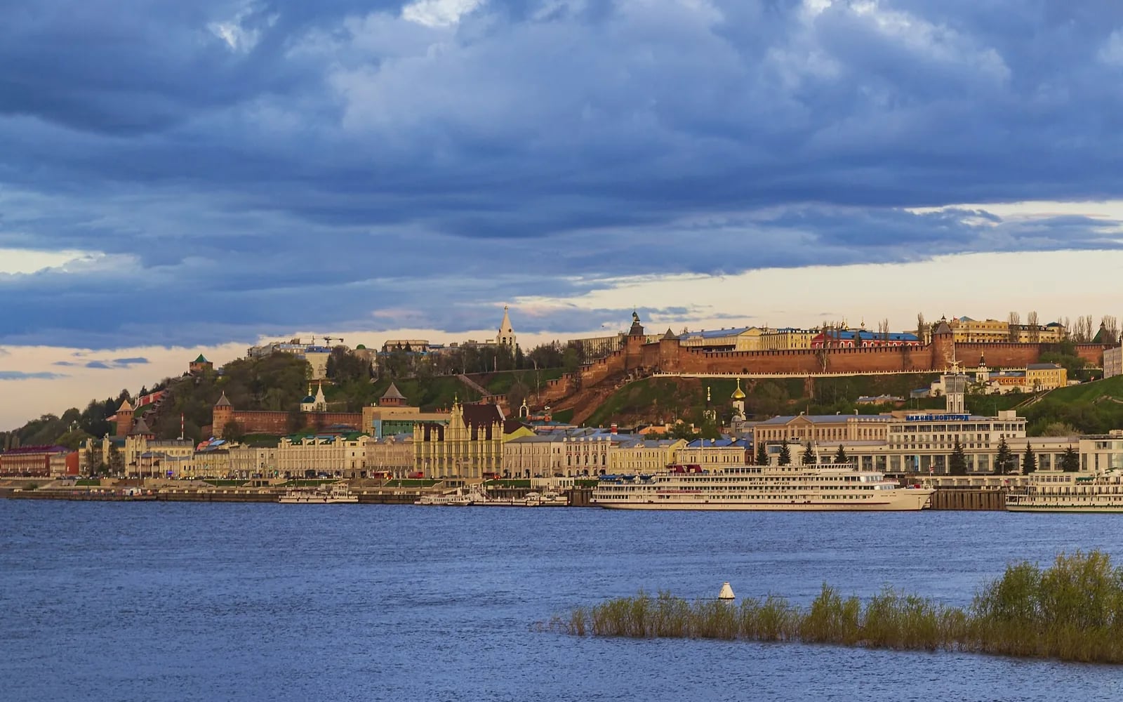 Работа водителем такси в Нижнем Новгороде