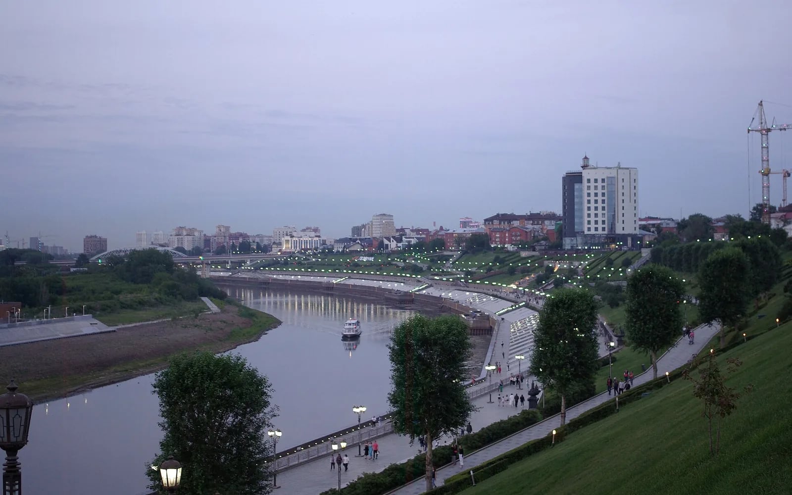 Работа водителем такси в Тюмени