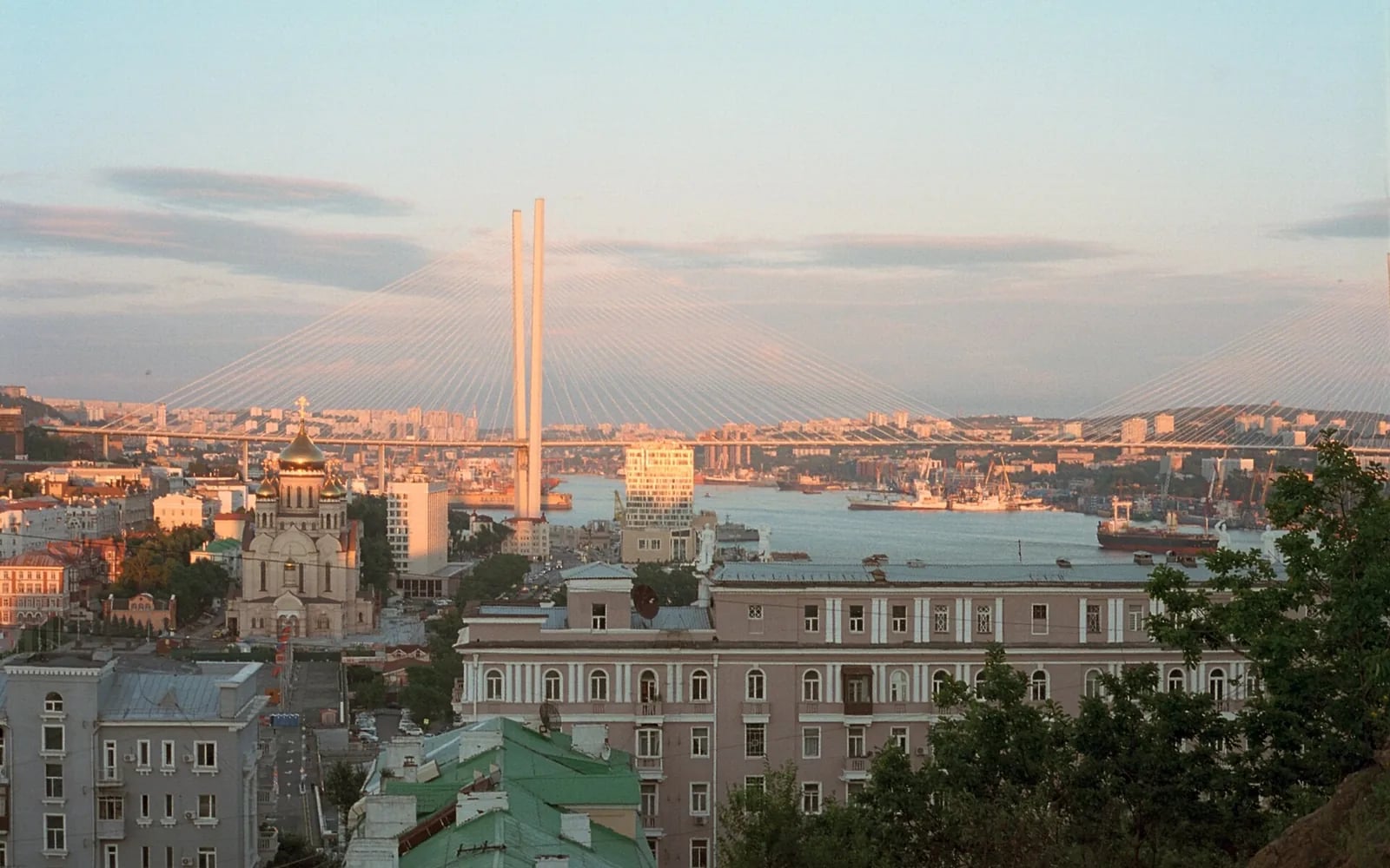 Работа водителем такси в Владивостоке